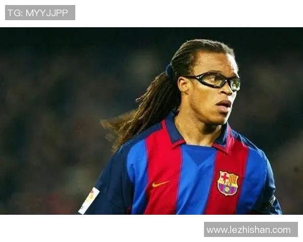 德甲球员戴维斯成为焦点,表现引人瞩目 德甲球员戴维斯成为焦点,表现引人瞩目