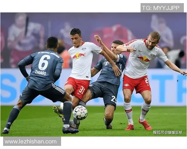 汉堡客场力克法兰克福，逼平对手取得宝贵一分