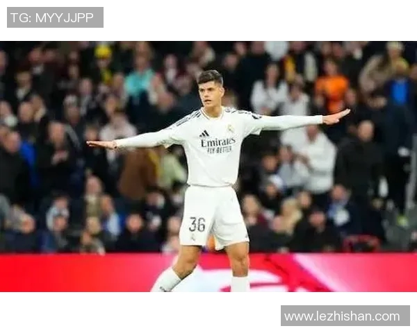 皇马折桂西甲榜首，萨拉赫传言或成冬窗引援焦点