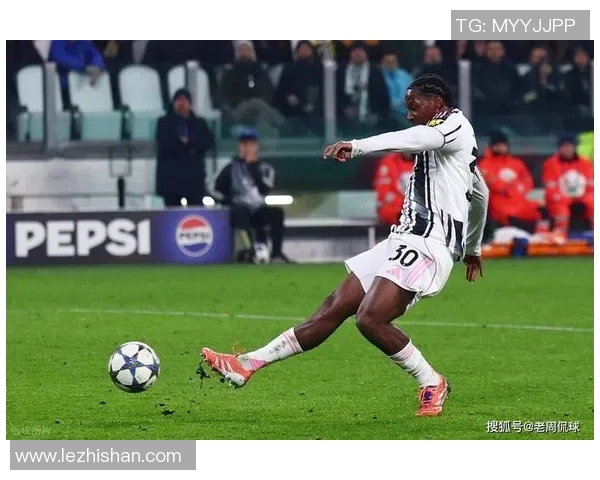 尤文图斯凭借进球组合逆转击败对手，取得关键胜利