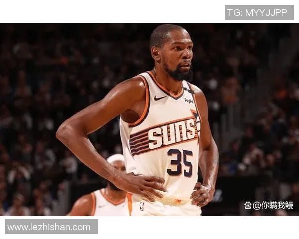 勇士横扫奇才,杜兰特33分——赛场巅峰对决的完美展现 勇士横扫奇才,杜兰特33分——赛场巅峰对决的完美展现